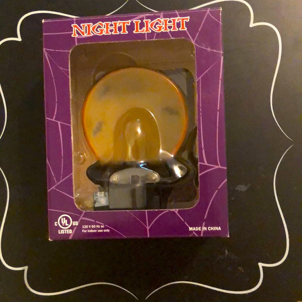 Halloween night light